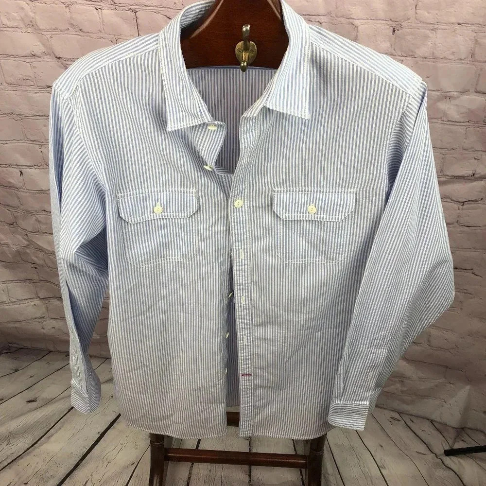 cremieux classic chambray blue stripe button down shirt size medium